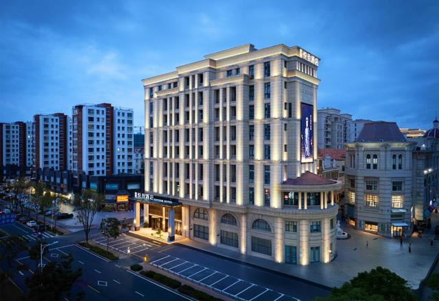 Yuezhi Hotel (Qingdao Chengyang Wanxiang Hui Zhengyang Middle Road Branch)