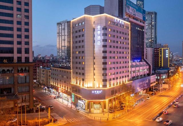 Ji Hotel (Dalian Qingniwa Bridge)