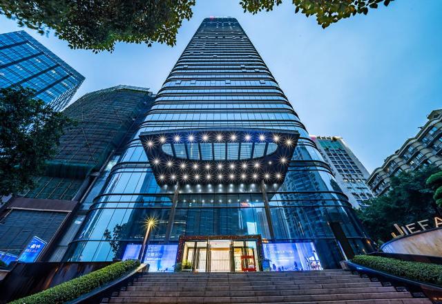 Xinshan Hotel King Shinning (Chongqing Jiefangbei Hongyadong Shop)