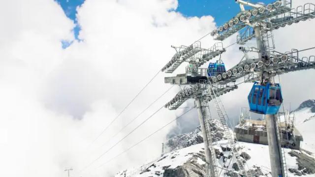 Yulong Snow Mountain Ropeway