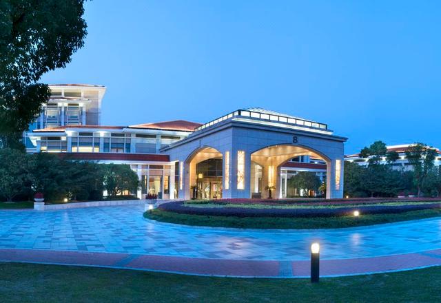 Jinji Lake Grand Hotel