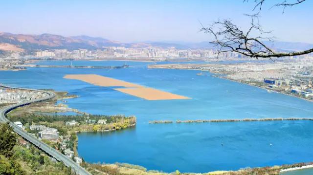 Dianchi Lake