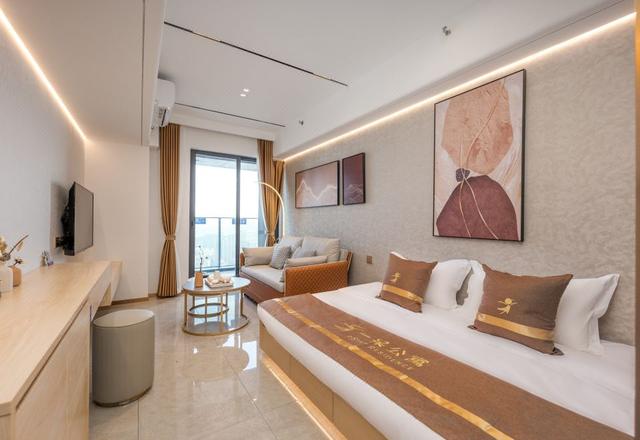 Estay Residence（Shenzhen Luohu Shuibei Jewerly city branch）