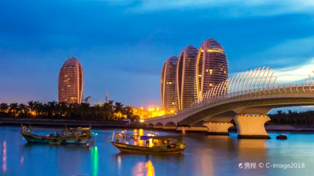 Night Cruise of Sanya Bay