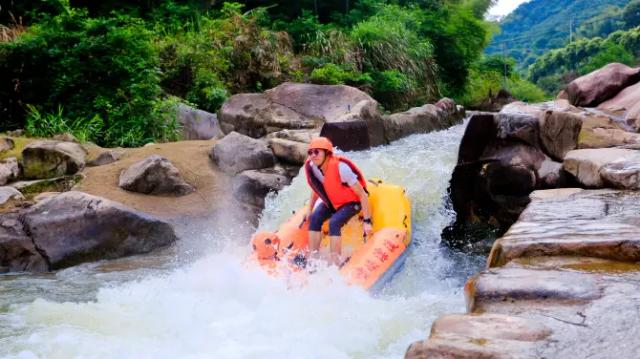 Roars Gorge Whitewater Adventure Scenic Tourist