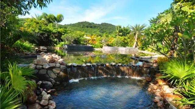 Banling Hot Spring