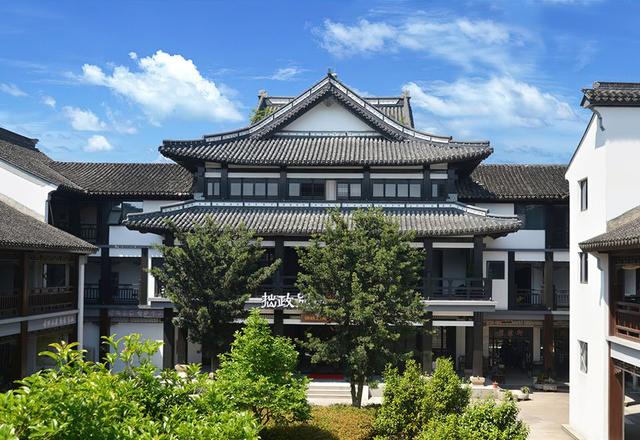 Zhuozheng Bieyuan Hotel