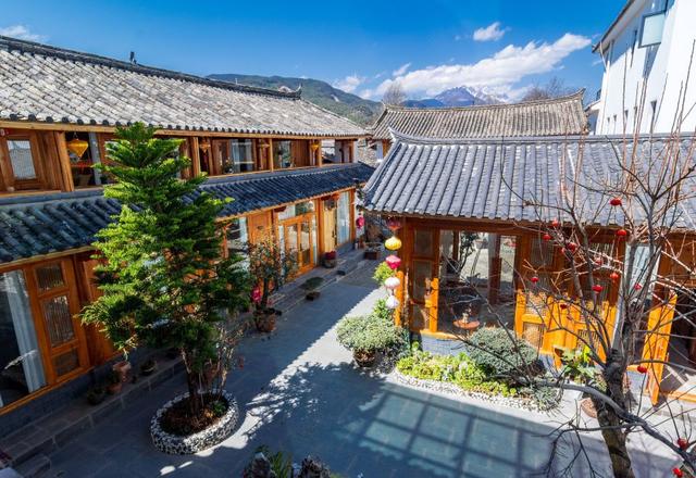 Shunyue Snow Mountain Xianting LesLie|Lvyi Inn (Shuhe Ancient Town)