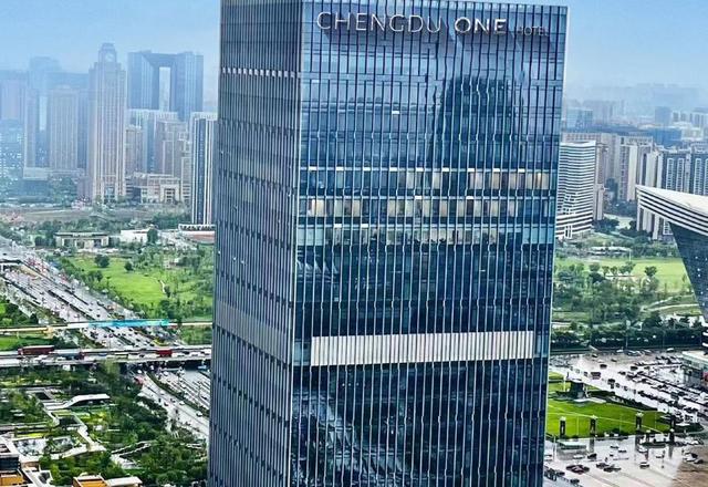 Chengdu ONE Hotel (Global Center Financial City)