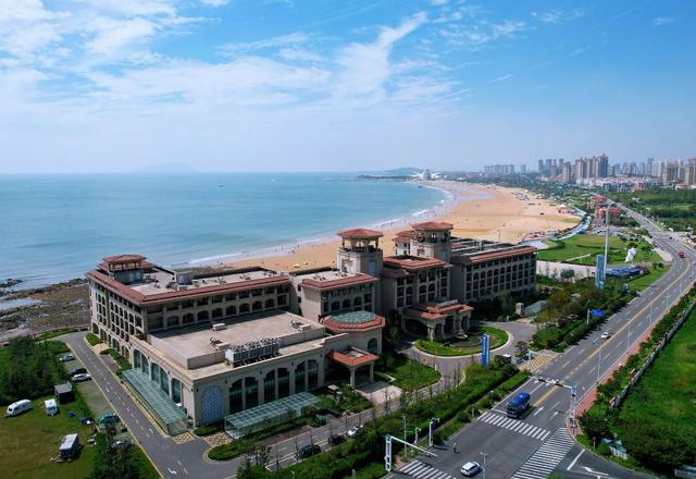 Qingdao Golden Beach Blue Ocean Yuhua Hotel