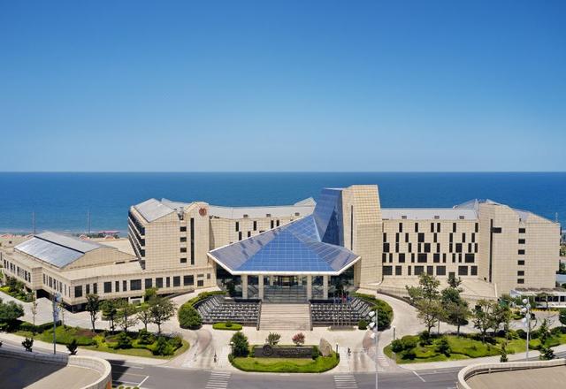 Sheraton Yantai Golden Beach Resort