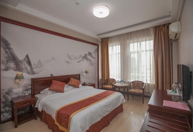 Honggang Hotel