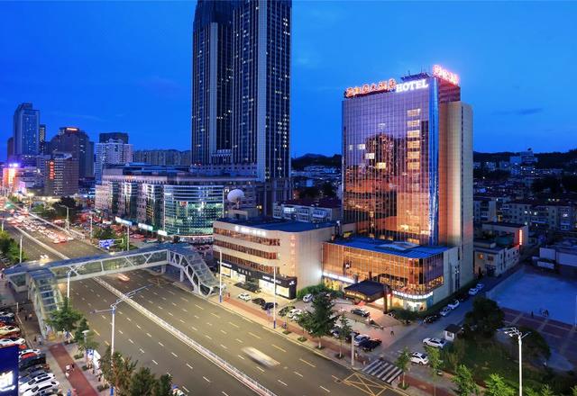 Yantai asiahotel