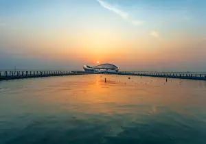 Suzhou Bay Golden Lakeshore Tourist Area