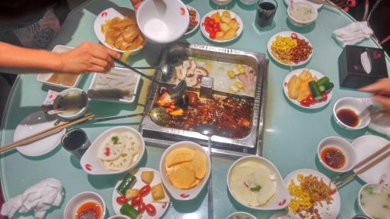 Haidilao Hot Pot Cheng (XiAn YanTa Road)