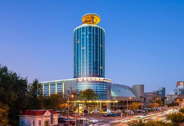 Vienna Hotel (Tianjin Olympic Sports Center  Tianta Branch)