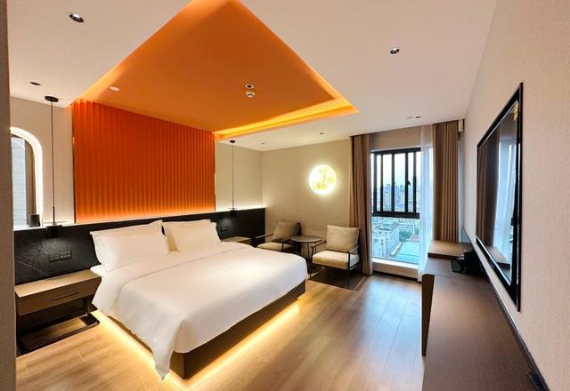 Boxi Light Luxury Smart Hotel (Railway Station)