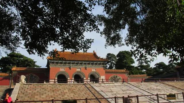 Qing Zhao Tomb