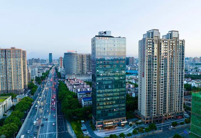 Changsha Elong Deluxe Hotel