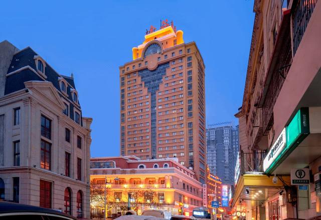 Heilongjiang Golden Valley Building (Harbin Central Street Sophia Church Store)