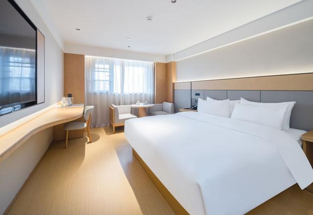 Ji Hotel (Hangzhou Huanglong Wensan Road)