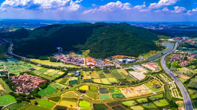 Xiqiao Mountain Scenic Area